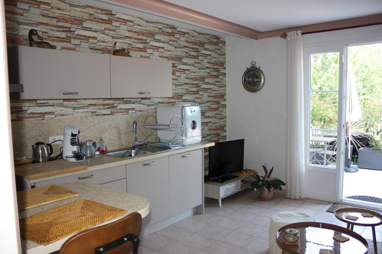 Les Milahinas Apartment Lescure-dʼAlbigeois Exterior foto