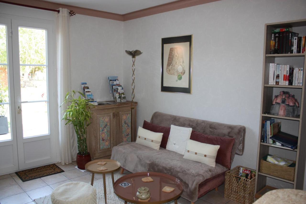 Les Milahinas Apartment Lescure-dʼAlbigeois Exterior foto